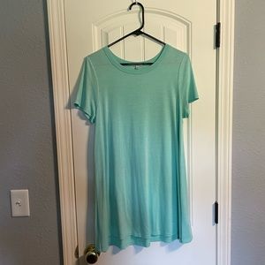 Mint green short sleeve Acemi tunic top size medium